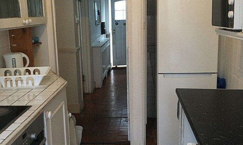 Lovely 3 Bedrooms Ho...