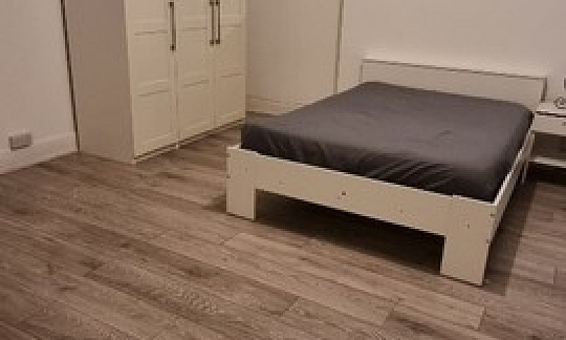 One Bedroom Garden F...