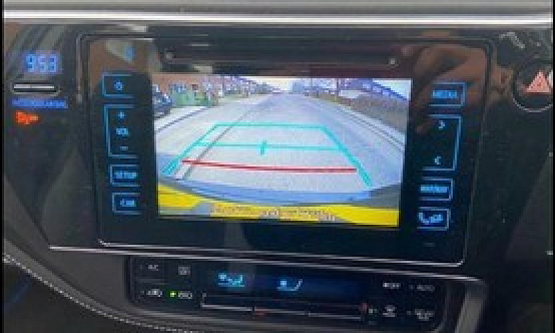 Toyota Auris ...