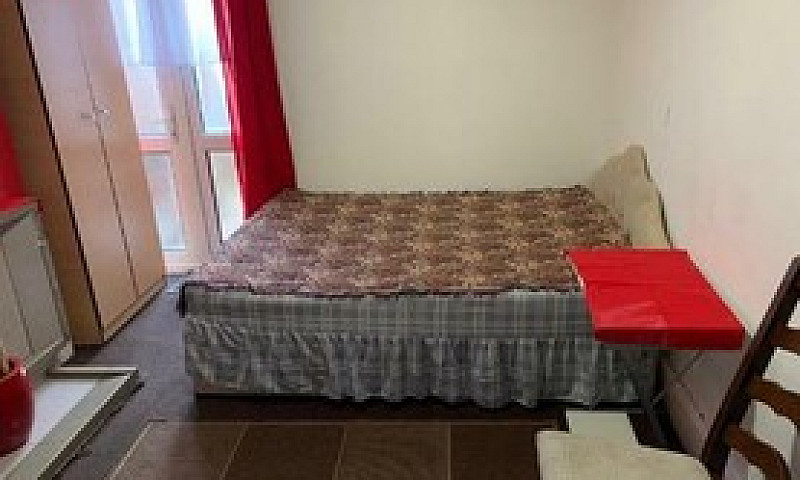 Large Double Room Wi...