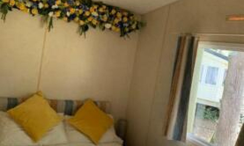 Static Caravan For S...