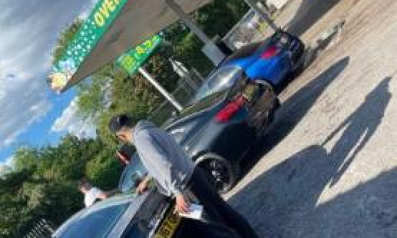 Hand Carwash & Garag...