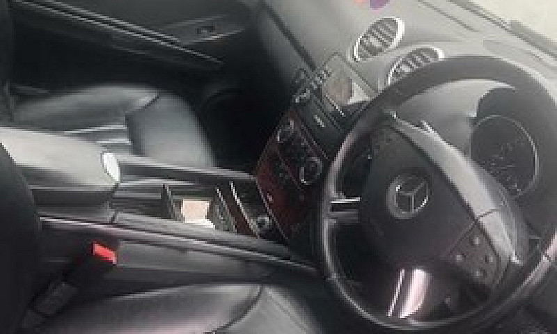 Mercedes Ml320...