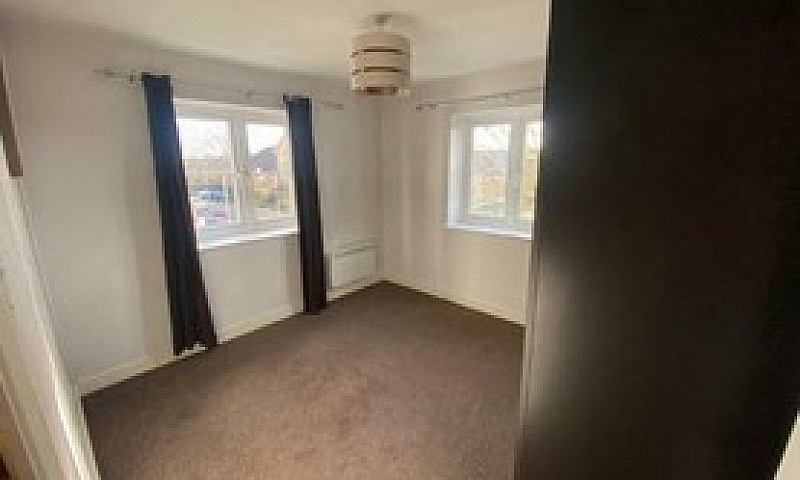 To Let 2 Bedroom Pro...