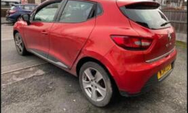 2014 Renault Clio...