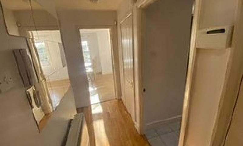 To Let 2 Bedroom Pro...