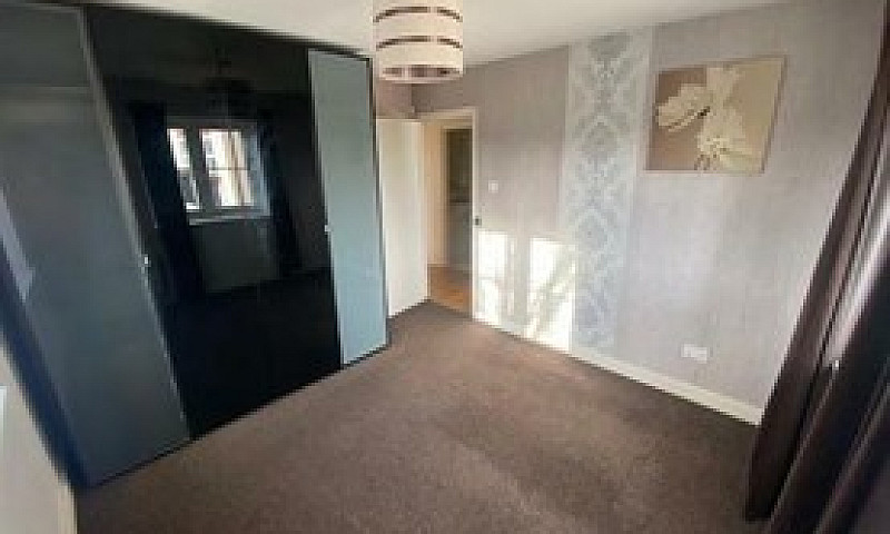 To Let 2 Bedroom Pro...