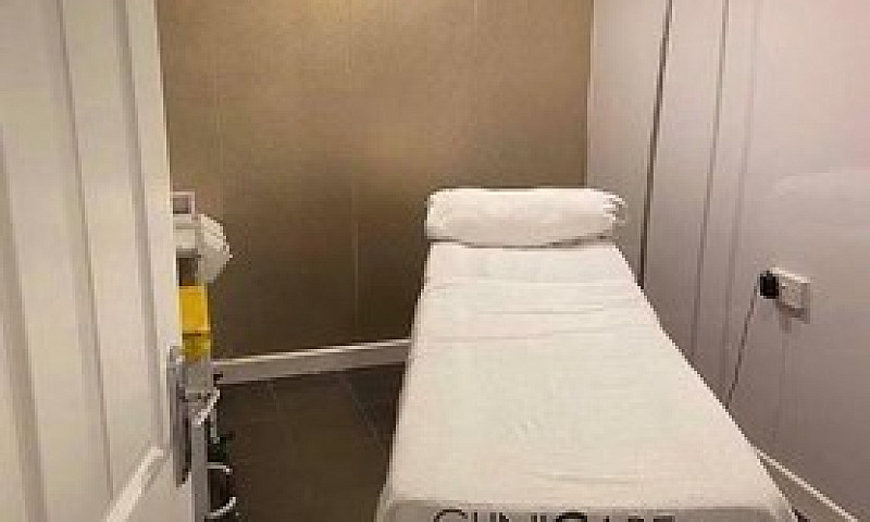 Beauty Room For Rent...