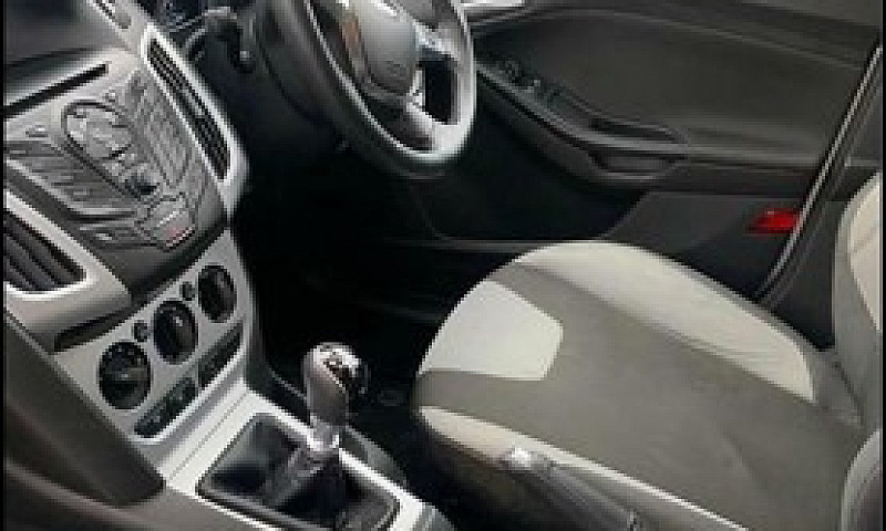 Ford Focus ...