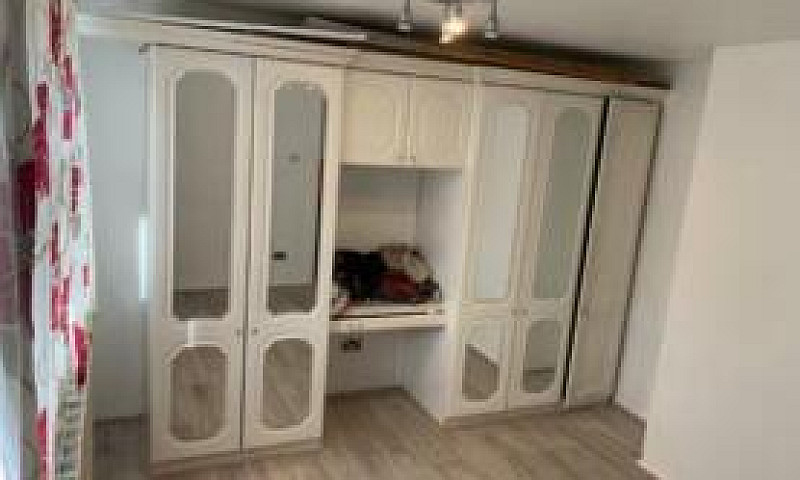 Double Bedroom For R...