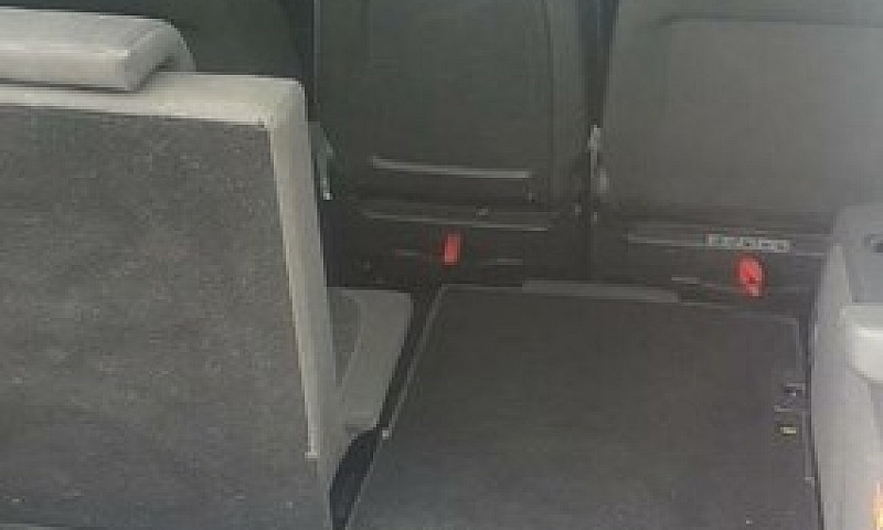 Volkswagen Touran 1....