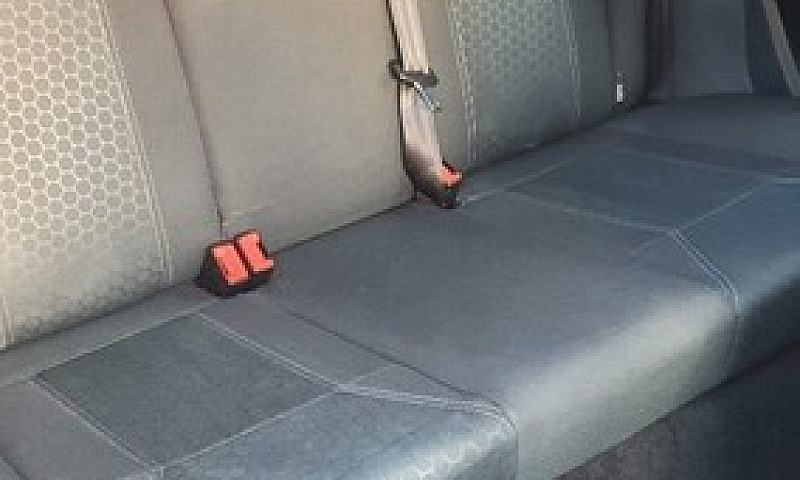 Ford Fiesta 1.4 Tita...