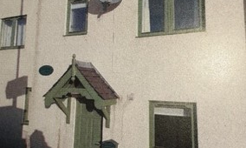 2 Bedroomwd House Fo...
