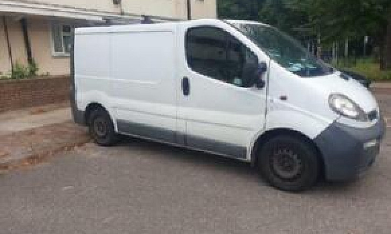 Vauxhall Vivaro Dies...