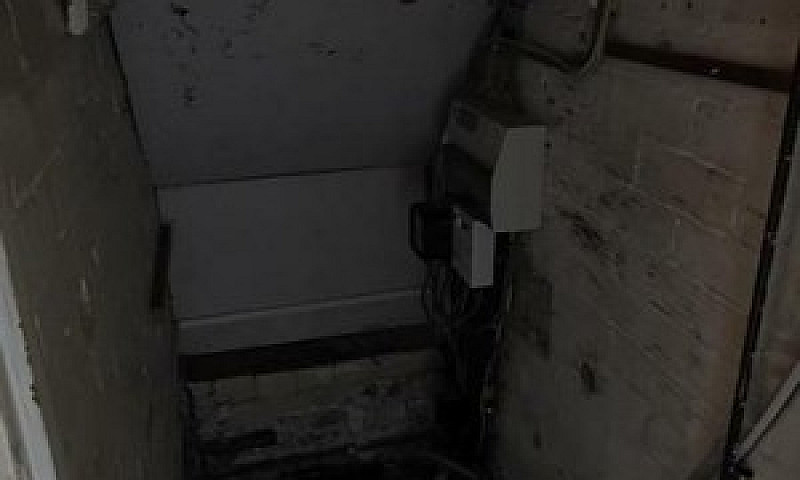 1 Bedroom House In W...