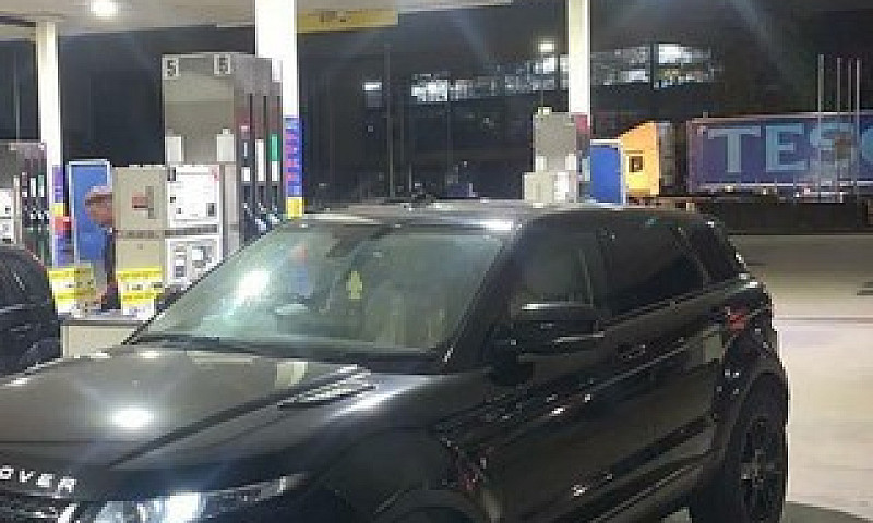 Range Rover Evoque 2...