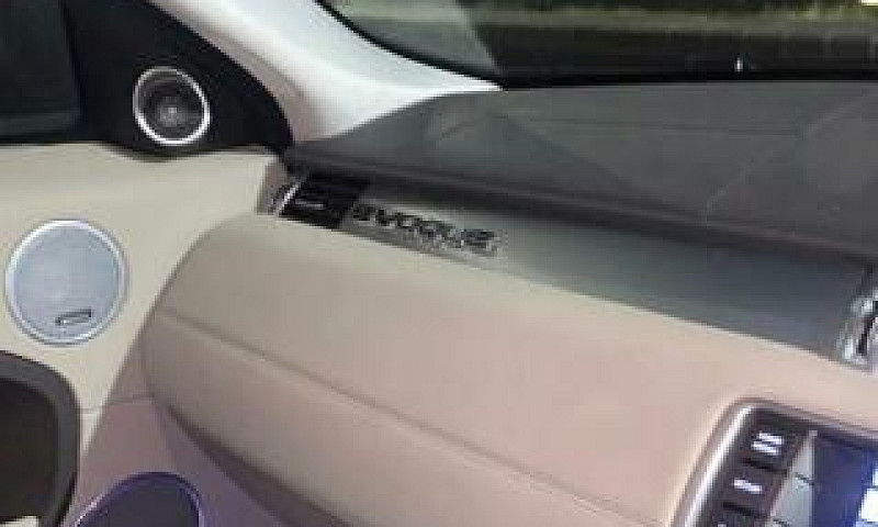 Range Rover Evoque 2...