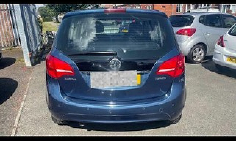 2014 Vauxhall Meriva...