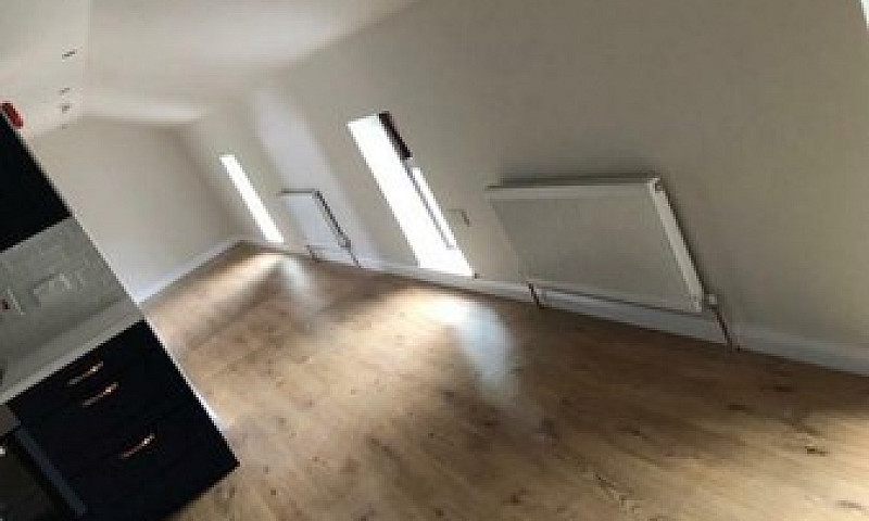 One Bed Apartment Av...