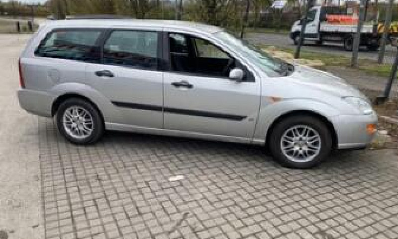 2001 Ford Focus...
