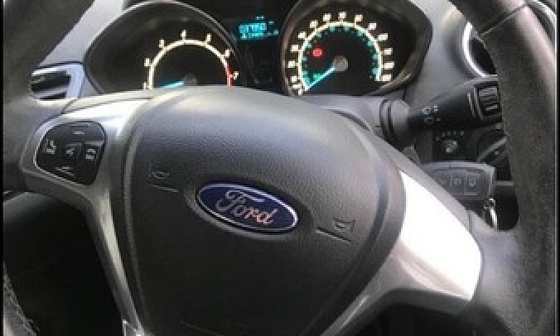 Ford Fiesta 2014 1.2...
