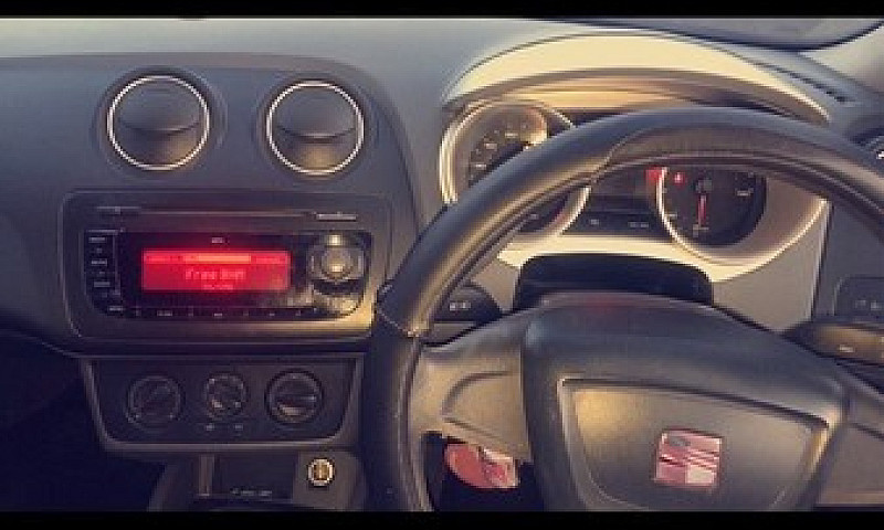 Seat Ibiza 1.4 Se Sp...