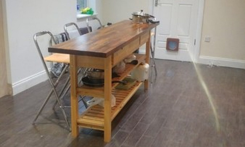 Spencer Road £700 La...