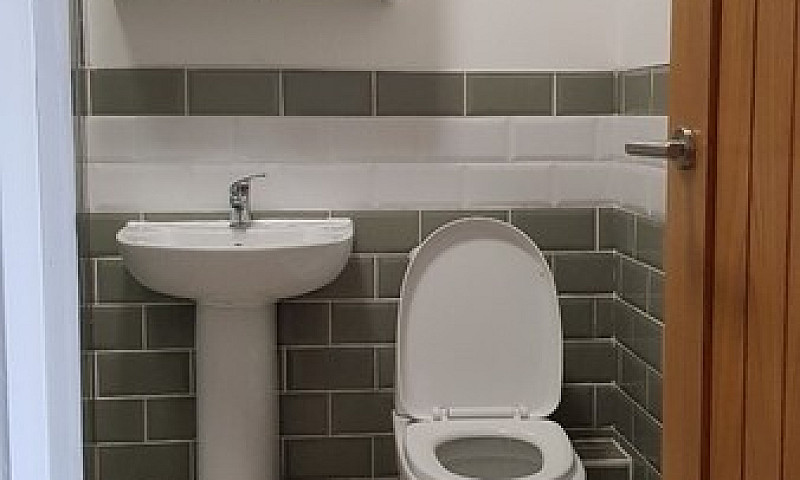 1 Bedroom Flat. Bill...
