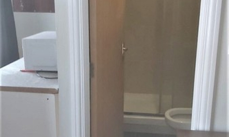 Self Contained Flat ...