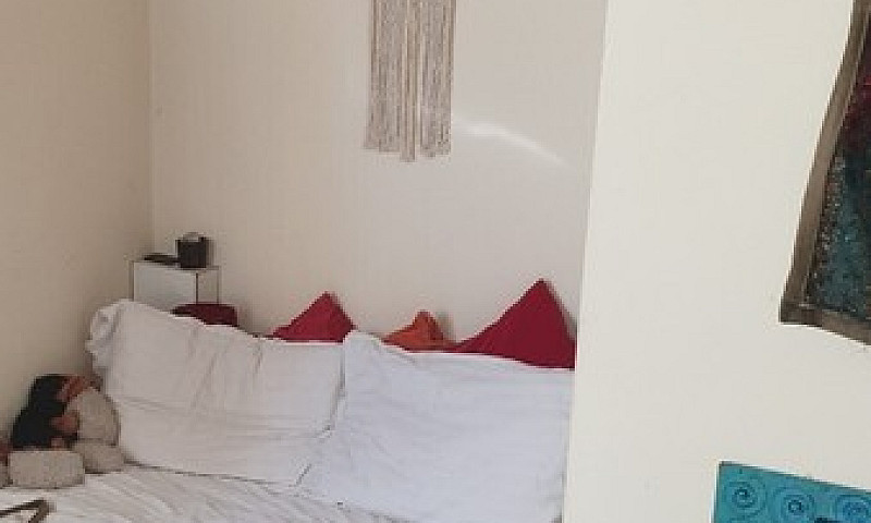 Large Accommodation/...