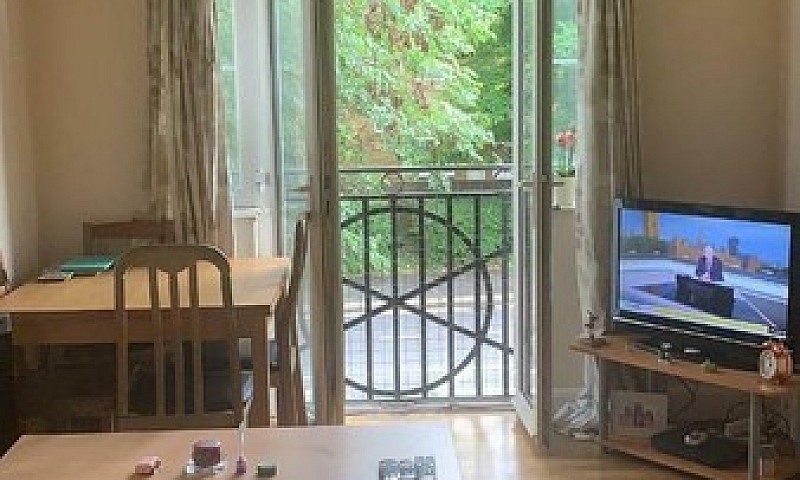 One Bedroom Flat , P...