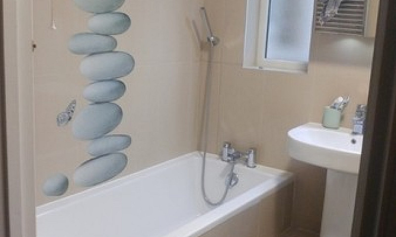 Spencer Road £700 La...