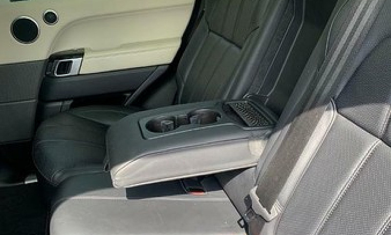 Range Rover Sport ...