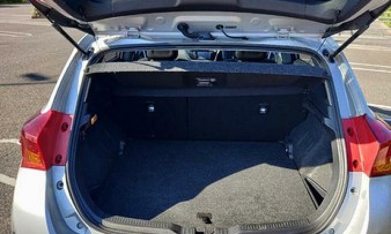 Toyota Auris Petrol...