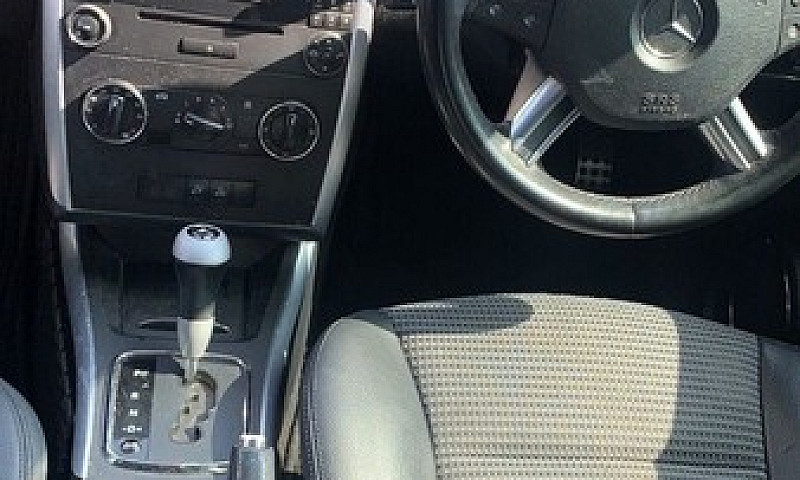 Mercedes-Benz B Clas...