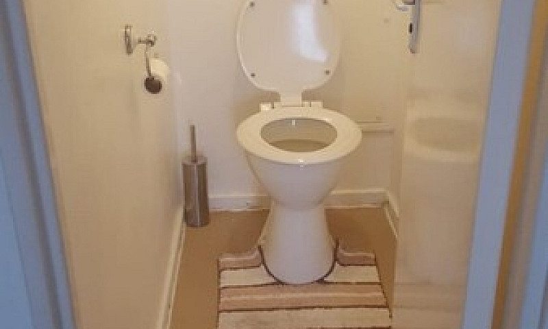 Two Bedroom Flat To ...