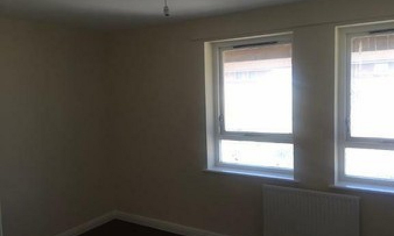 Bermondsey  Spacious...