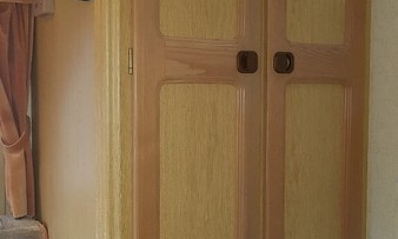 Room- Caravan -Annex...