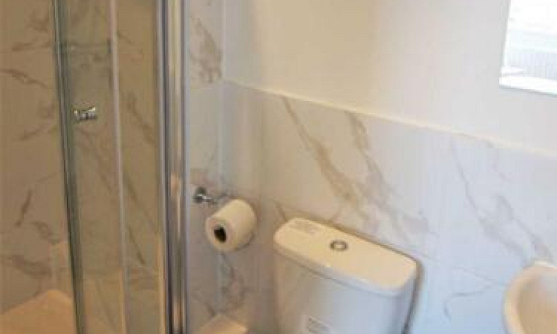 Studio Flat In Ifiel...
