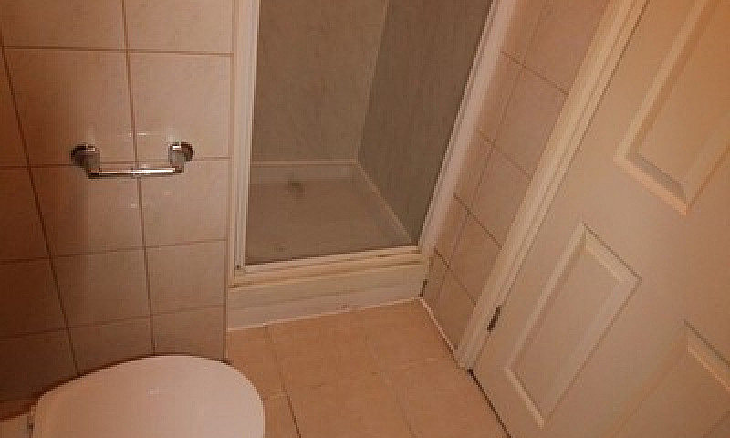 Super 1 Bedroom Flat...