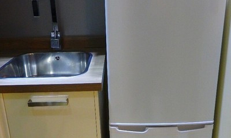 Luxury One Bedroom S...