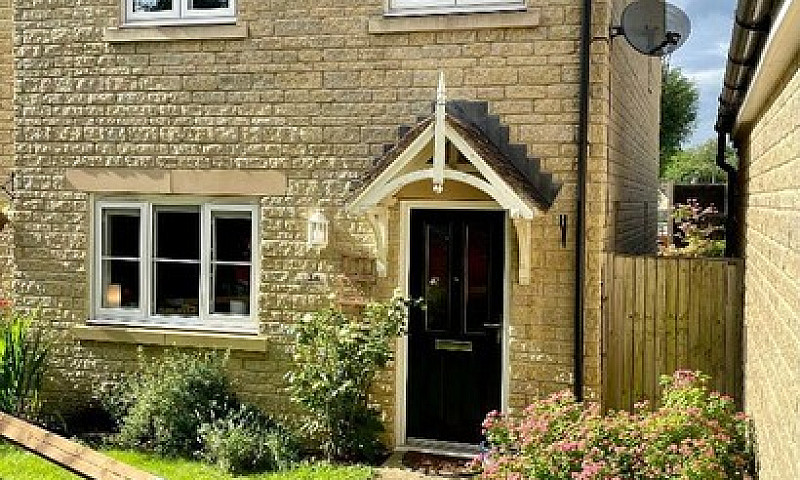 3 Bedroom House In S...