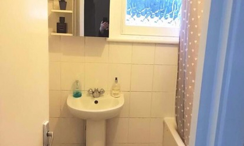 3/4 Bed Room Flat 3 ...