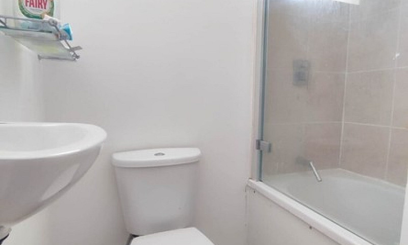 1/2 Bedroom Apartmen...