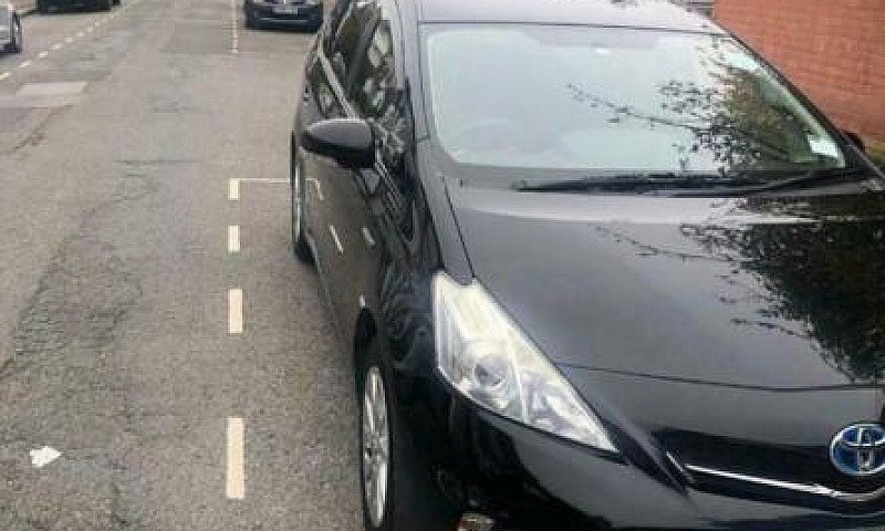 Toyota Prius Plus Hy...