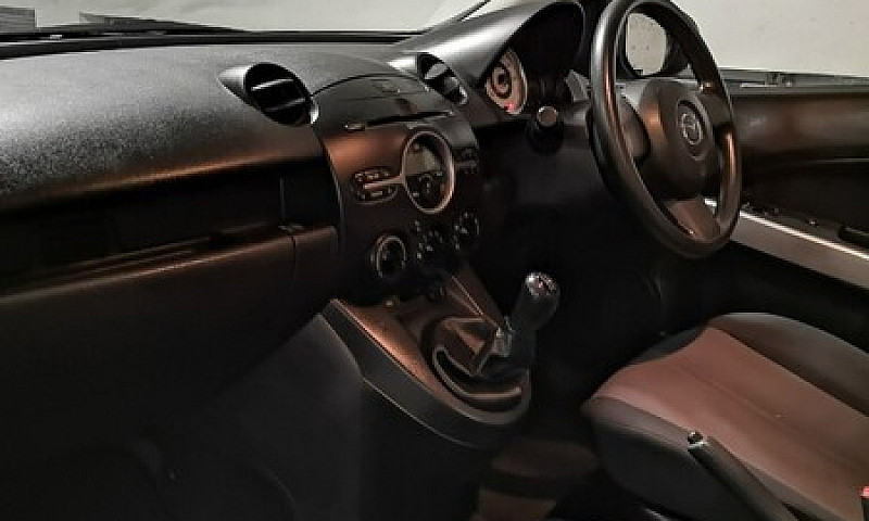 Mazda 2 1.4 Manual *...