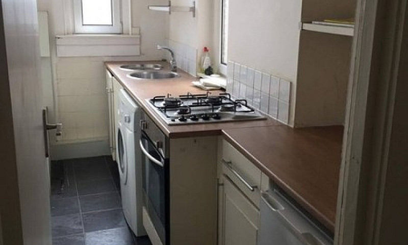 Two Bed Flat For Ren...