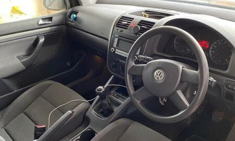 Vw Golf Mk5 1.6 Fsi...