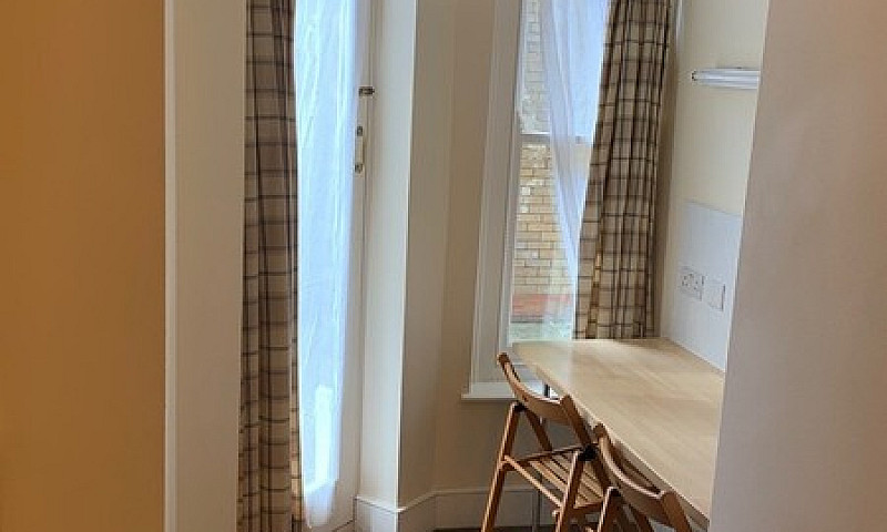 Twin Studio Belsize ...
