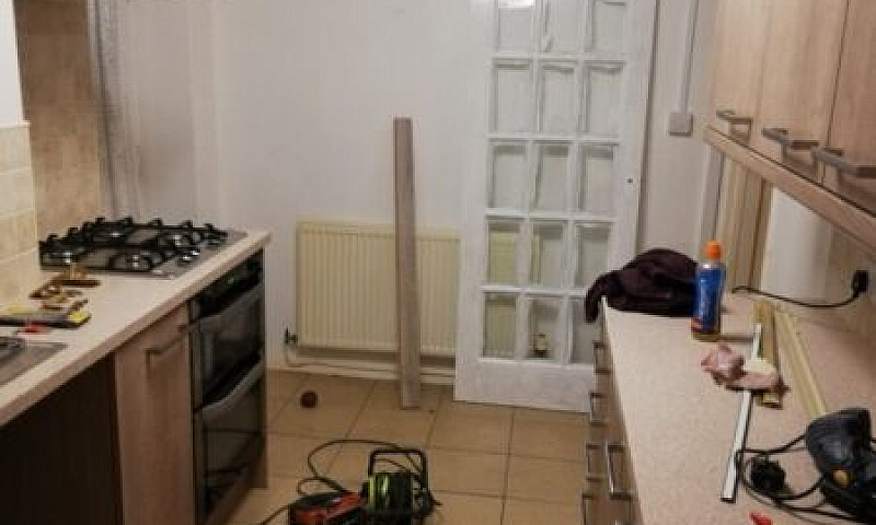 Large 3 Bed House To...